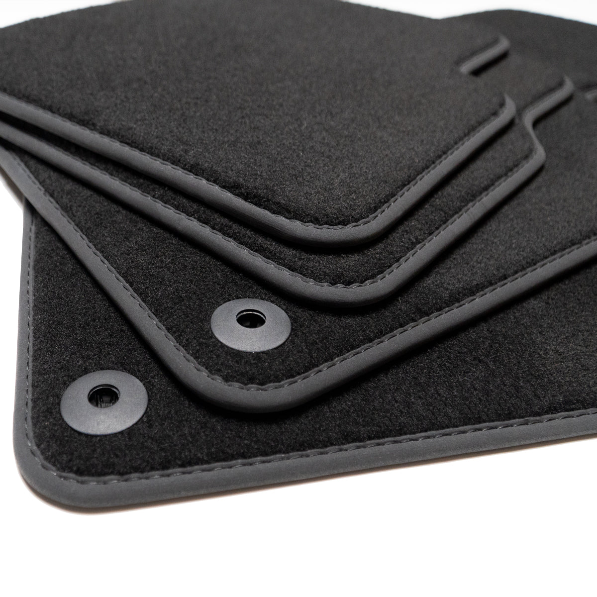 Kia Sorento 2021-2026 Velour Floor Mats – 4th Generation – Black