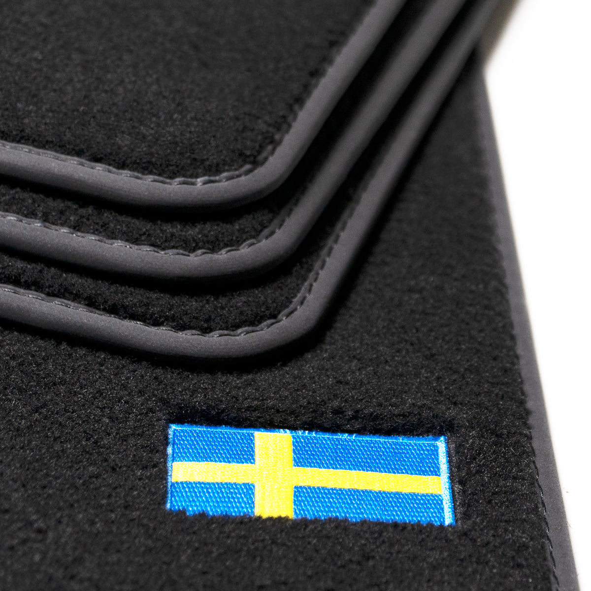 Volvo 940 960 (S90/V90) Velour Floor Mats - 1990-1998 - Flag Logo