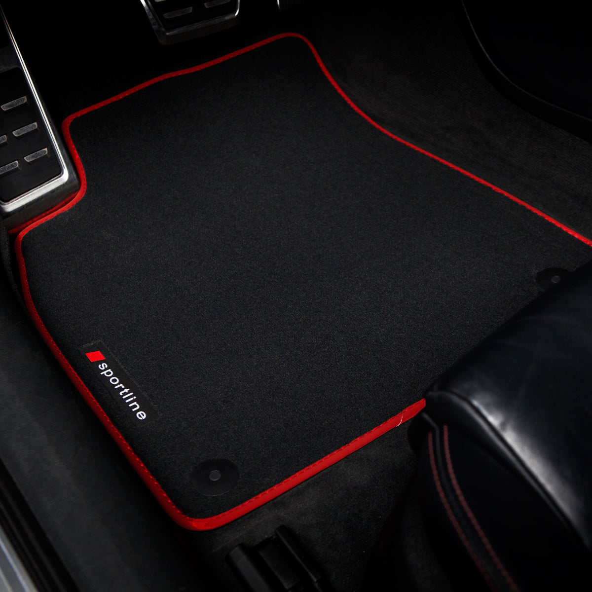 Audi A4 &amp; S4 Velour Floor Mats 2002-2008 – Sedan, Wagon B6 &amp; B7 – Red Sportline