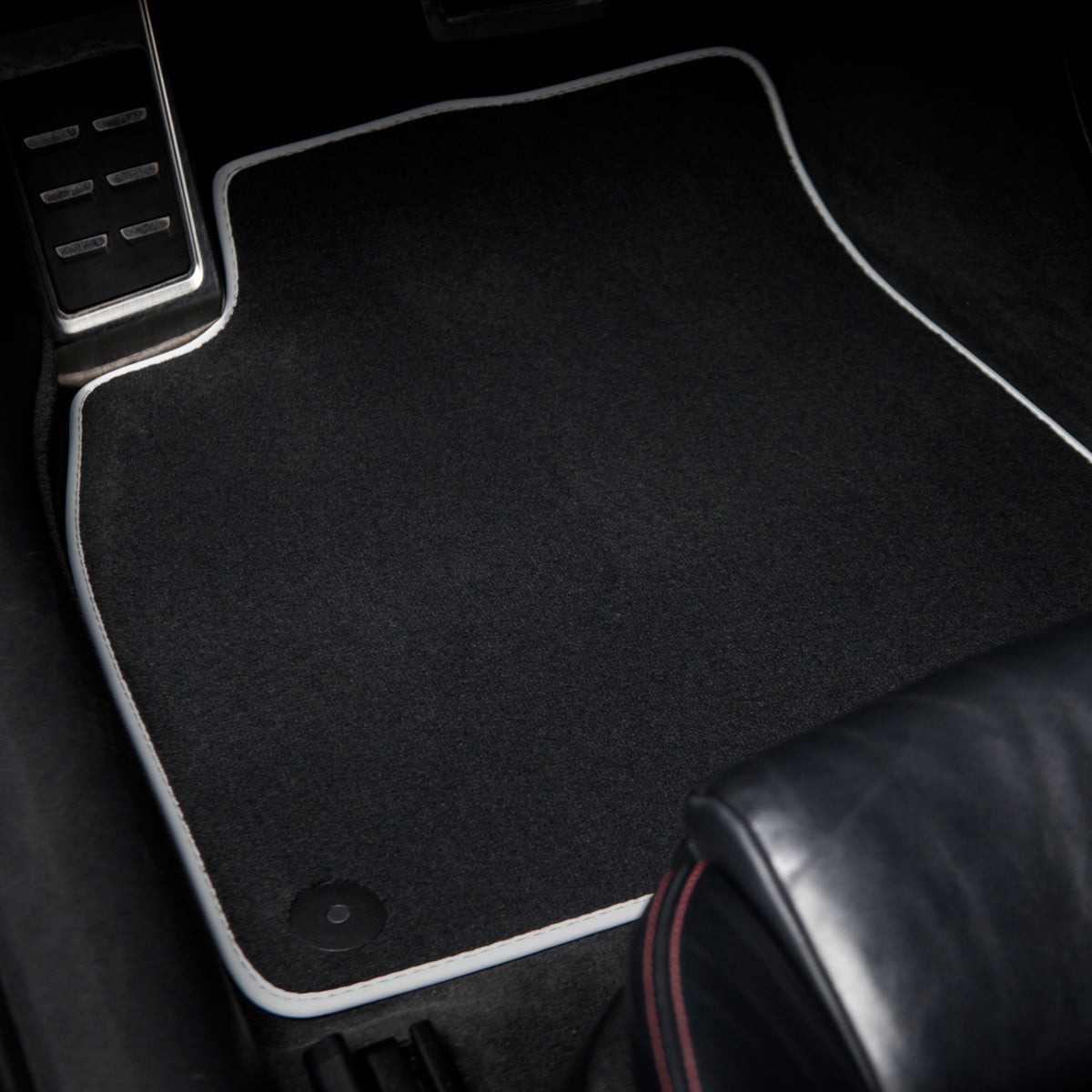 Audi A4 &amp; S4 Velour Floor Mats 2017-2025 – B9 – Silver Edging