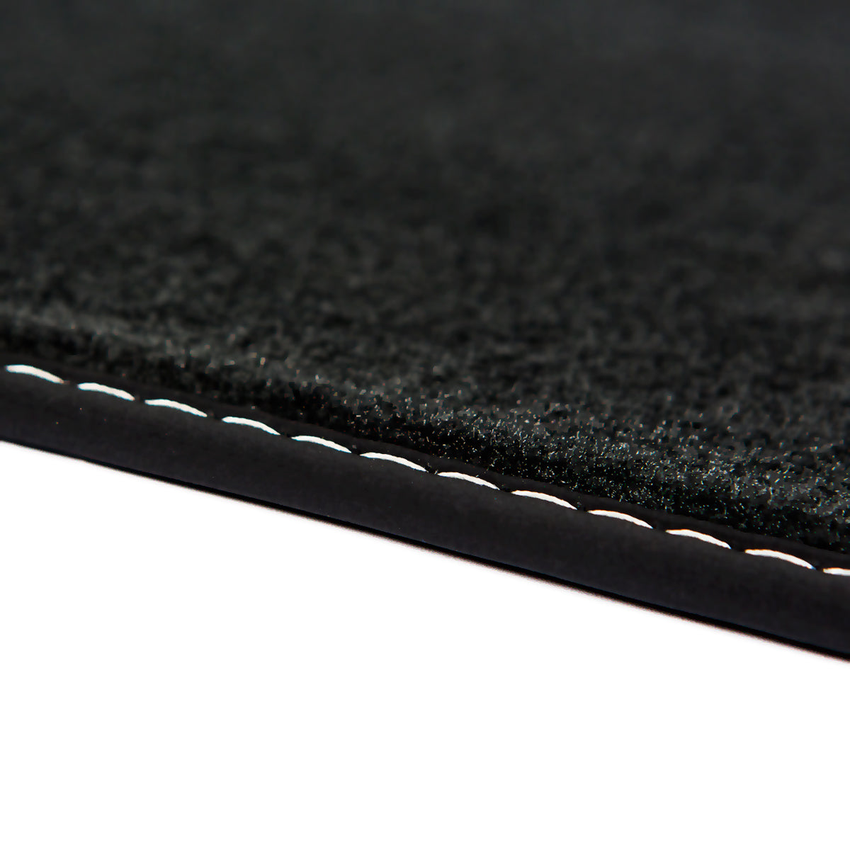 Audi Q3 Velour Floor Mats 2019-2025 – F3 – Silver Stitching