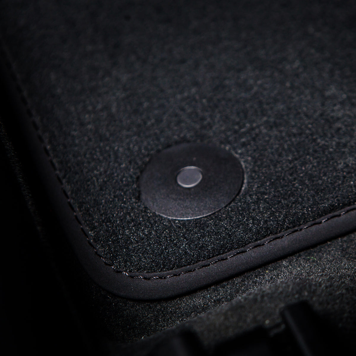 Saab 9-3 Convertible Velour Floor Mats 2004-2011 – Black