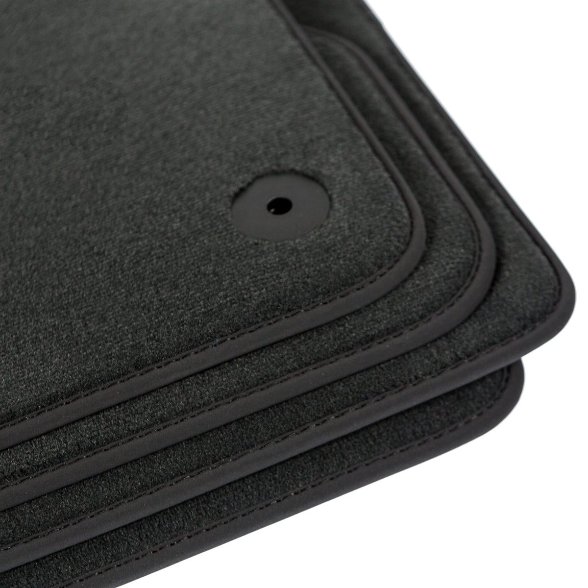 Volkswagen Passat Velour Floor Mats 2016–2022 – B8 – Black