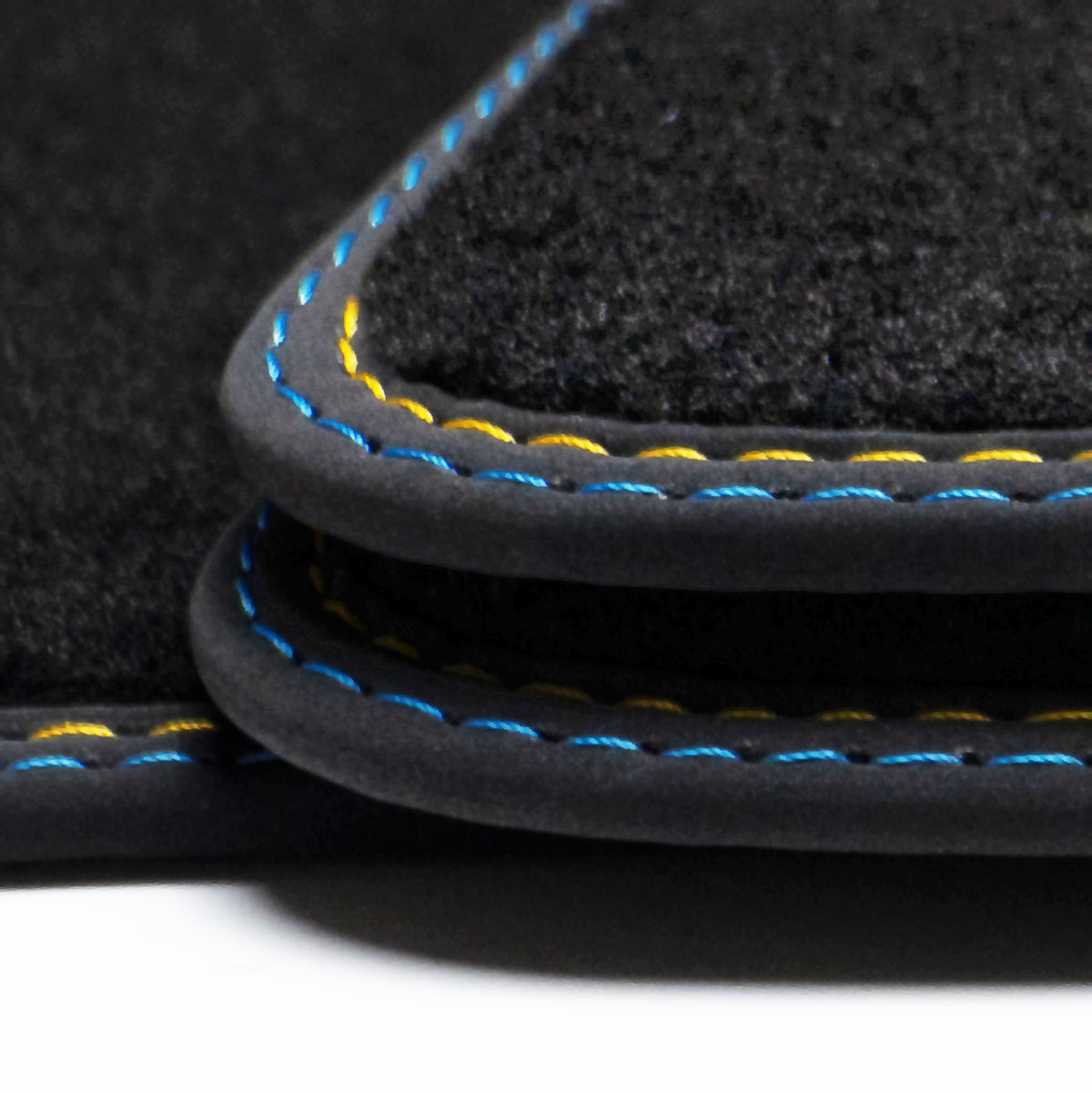 Volvo V40 Floor Mats - 2012-2021 - Sport Stitching